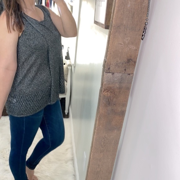 H by Halston metallic sleeveless top new size medium - Picture 2 of 4